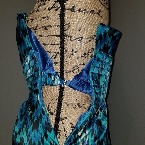 NWT Gianni Bini dress - Picture 7 of 8